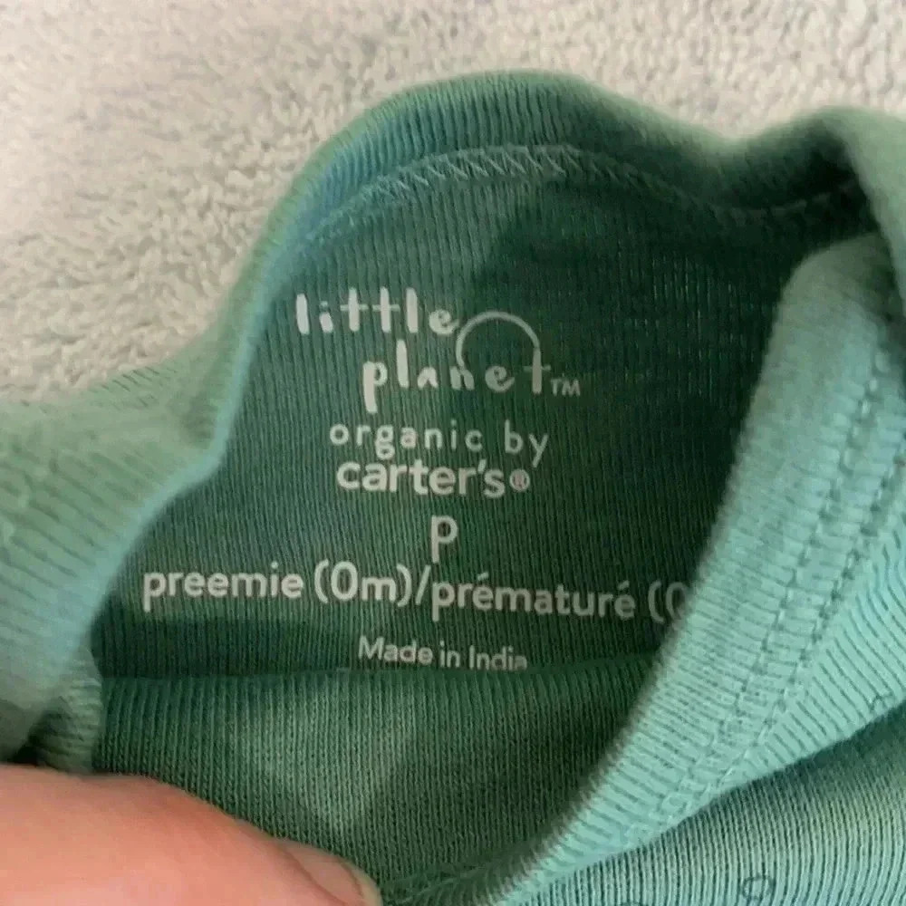 Carter’s onesies - Picture 6 of 6